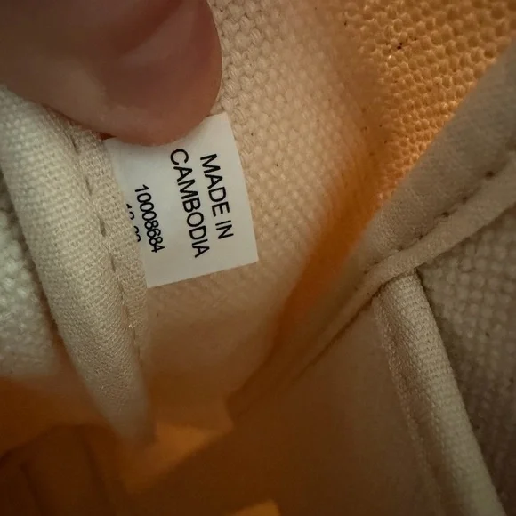 Tory Burch Cream & Navy Sturdy Canvas Tote w/ Navy Leather Handles - Picture 14 of 14